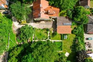 Bezauberndes Anwesen mit parkähnlichem Garten 
auf 3234 m² Grund – Die vollständige Adresse der Immobilie erhältst du vom Anbieter., 89365 Röfingen – Vorschaubild 3