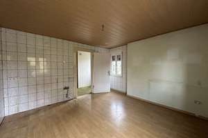2-Familienhaus mit großem Grundstück und Nebengebäuden, bester Verkehrsanbindung und viel Potential – Krefelder Str. 301, 47877 Willich – Vorschaubild 23
