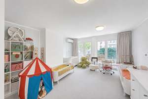 Wohnen wie im Haus mit Garten  - direkt am Hofgarten – Die vollständige Adresse der Immobilie erhältst du vom Anbieter., 40479 Pempelfort, Düsseldorf – Vorschaubild 19