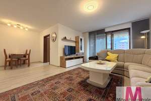 MÖBLIERT! Modern möblierte 3 Zimmer Wohnung mit hellem Wohnzimmer und großzügigem Balkon