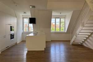 MA - MAX-JOSEPH-STRASSE !!! 4 Zimmer Maisonette mit ca. 54 qm Dachterrasse & Aufzug & EBK – Die vollständige Adresse der Immobilie erhältst du vom Anbieter., 68167 Neckarstadt-Ost/Wohlgelegen, Mannheim – Vorschaubild 6