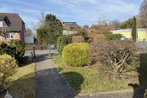 Wohlfühloase am Wasser: Freistehendes Haus mit 2 Bädern & 750 m² Parkgrundstück – Eulenspiegelweg 52, 30179 Sahlkamp, Hannover – Vorschaubild 3