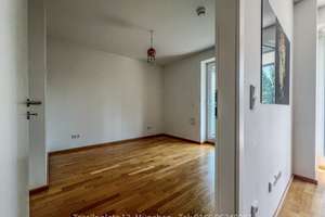 Auto UND Motorrad inklusive: 2-Zimmer-Wohnung mit Südbalkon in der Oberen Au / Haidhausen – Tassiloplatz 13, 81541 Obere Au, München – Vorschaubild 5