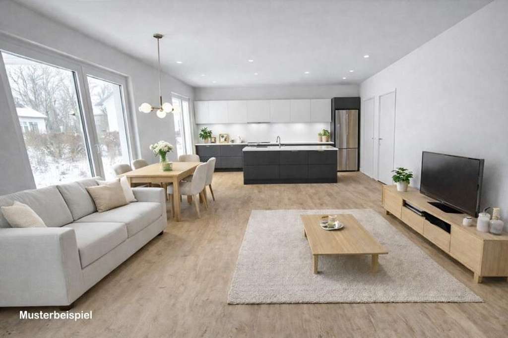 Immobilie in Bokholt-Hanredder - Großzügiger 144m² Winkelwalmdachbungalow * Energieeffizienzhaus Kfw 55 - Bild 2