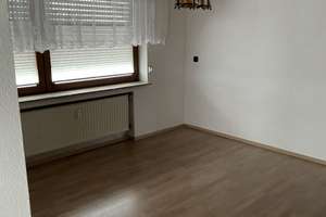 Wohnen mit Charakter: 4-Zimmer-Wohnung in Sankt Johann – Bäumlesstraße 12, 72813 Sankt Johann – Vorschaubild 11