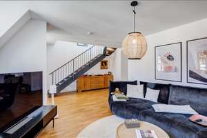 Möbliert: Wohnung mit Dachterrasse an der Theresienwiese – Die vollständige Adresse der Immobilie erhältst du vom Anbieter., 80336 St. Paul, München – Vorschaubild 2