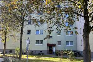 ***Sonnige Wohnung mit verglastem Balkon im schönen Johannisthal sucht netten Eigentümer*** – Springbornstr. 5, 12487 Berlin – Vorschaubild 17