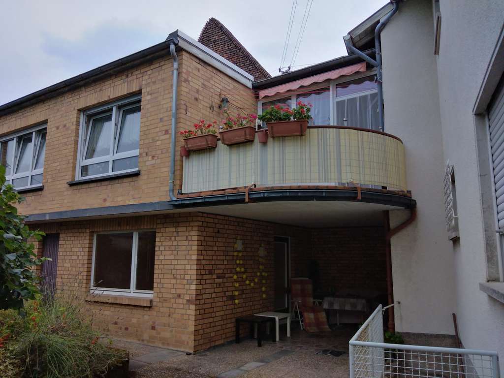 Immobilie in Frankfurt am Main - 2 - Fam.-Haus im alten Sossenheim - Bild 1