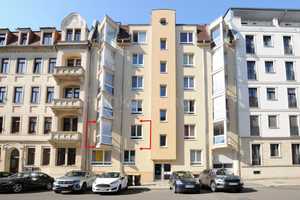 Striesen - bezugsfreie 2-Zimmerwohnung mit Aufzug – Holbeinstraße 106, 1309 Dresden – Vorschaubild 1