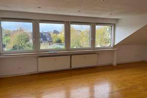 helle Dachgeschosswohnung mit Gartenblick – Ohligser Str. 38, 40764 Langenfeld (Rheinland) – Vorschaubild 2