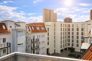 Superlage zum Hauptbahnhof: Ruhige 2-Zimmer Wohnung im 5. OG mit Balkon, Tiefgarage und Einbauküche – Berliner Str. 16, 4105 Zentrum-Nord, Leipzig – Vorschaubild 4