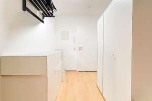 Mainz-Finthen: Gemütliche 2-ZKB-Wohnung; tolles Raumgefühl; 70m²; Wohlfühl-Loggia! – Die vollständige Adresse der Immobilie erhältst du vom Anbieter., 55126 Finthen, Mainz – Vorschaubild 3