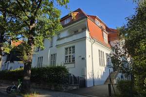 Wunderschöne 3-Zimmer Dachgeschosswohnung nahe Theodor-Heuss-Platz, 135 m², mit Einbauküche