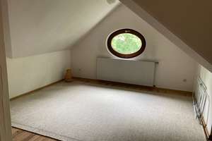*ATTRAKTIVE EIGENTUMSWOHNUNG MIT AUSGEBAUTEN DACHBODEN UND BALKON* – Flügelstr. 41, 40227 Oberbilk, Düsseldorf – Vorschaubild 5