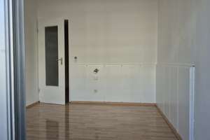Schnuggeliges 1-Zimmer-Apt mit Balkon in Köln-Zollstock ab 01.07. – Bernhard-Feilchenfeld-Straße 13, 50969 Zollstock, Köln – Vorschaubild 8