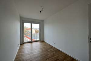 3-Zi.-Whg., 97,22 qm im 4. OG - SÜD STADT MITTE - ZUHAUSE MITTEN IN NEU-ULM – Die vollständige Adresse der Immobilie erhältst du vom Anbieter., 89231 Neu-Ulm – Vorschaubild 9