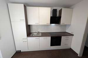 Charmante 2 ½-Zimmer-Mietwohnung  in idyllischer Stadtrandlage von Biberach – Die vollständige Adresse der Immobilie erhältst du vom Anbieter., 88400 Biberach an der Riß – Vorschaubild 2