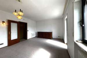 BUNGALOW – approx. 1389 ft² of living space, 5 room, 3 bed, 2 bath, WC, + garage – Die vollständige Adresse der Immobilie erhältst du vom Anbieter., 65343 Eltville am Rhein – Vorschaubild 11