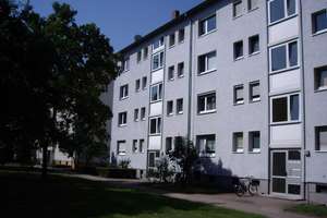 Sommeraktion! Langfristig vermietete Wohnung in beliebter Lage von Frankfurt-Niederrad!