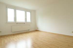 2-Raumwohnung mit Wanne und Balkon in Siegmar/Chemnitz – Keplerstraße 40 f, 9117 Siegmar, Chemnitz – Vorschaubild 7