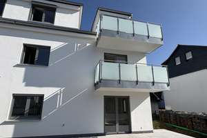 Erstbezug: Moderne 4-Zimmer-Wohnung mit Balkon in Gernsheim