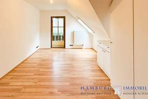 Ca. 276 m² - Familiendomizil mit Einliegerbereichen. Ca. 150 m² sofort beziehbar, in 25436 Uetersen – Die vollständige Adresse der Immobilie erhältst du vom Anbieter., 25436 Uetersen – Vorschaubild 24