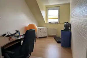 Familienfreundliches, gepflegtes Reihenendhaus!  Schöner Garten, eigene Garage... – Bremen – Vorschaubild 12