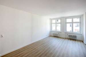 Altbauträume im Wrangelkiez | Bezugsfreie 2-Zimmer-Wohnung, lichtdurchflutet mit Balkon! – Die vollständige Adresse der Immobilie erhältst du vom Anbieter., 10999 Kreuzberg, Berlin – Vorschaubild 5
