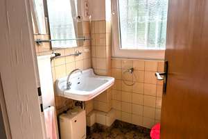Großes Einfamilienhaus mit Garage im Teileigentum – 51373 Wiesdorf, Leverkusen – Vorschaubild 12