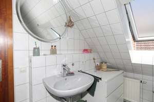 Helle 2 Zimmer-Maisonette-Wohnung für Singles oder Paare – Die vollständige Adresse der Immobilie erhältst du vom Anbieter., 74366 Kirchheim am Neckar – Vorschaubild 13