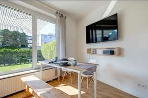 Möbliert: Gartenwohnung mit sehr schöner Terrasse in Forstenried  – Die vollständige Adresse der Immobilie erhältst du vom Anbieter., 81476 Forstenried, München – Vorschaubild 2