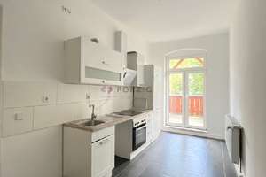 Großzügig, hell, grün – 2-Zimmer-Wohnung mit Balkon und Einbauküche – Margaretenstr. 30, 9131 Hilbersdorf, Chemnitz – Vorschaubild 3