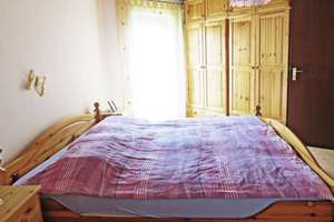 Möblierte Dachgeschosswohnung mit zwei Räumen und Einbauküche in Reutlingen-Sondelfingen – Schleestraße 4, 72766 Sondelfingen, Reutlingen – Vorschaubild 5