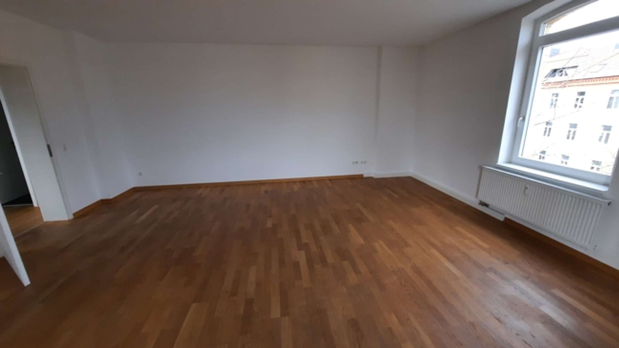 Geräumige 2-Dachgeschoss-Zimmer-Wohnung mit Balkon in Erfurt/Löbervorstadt