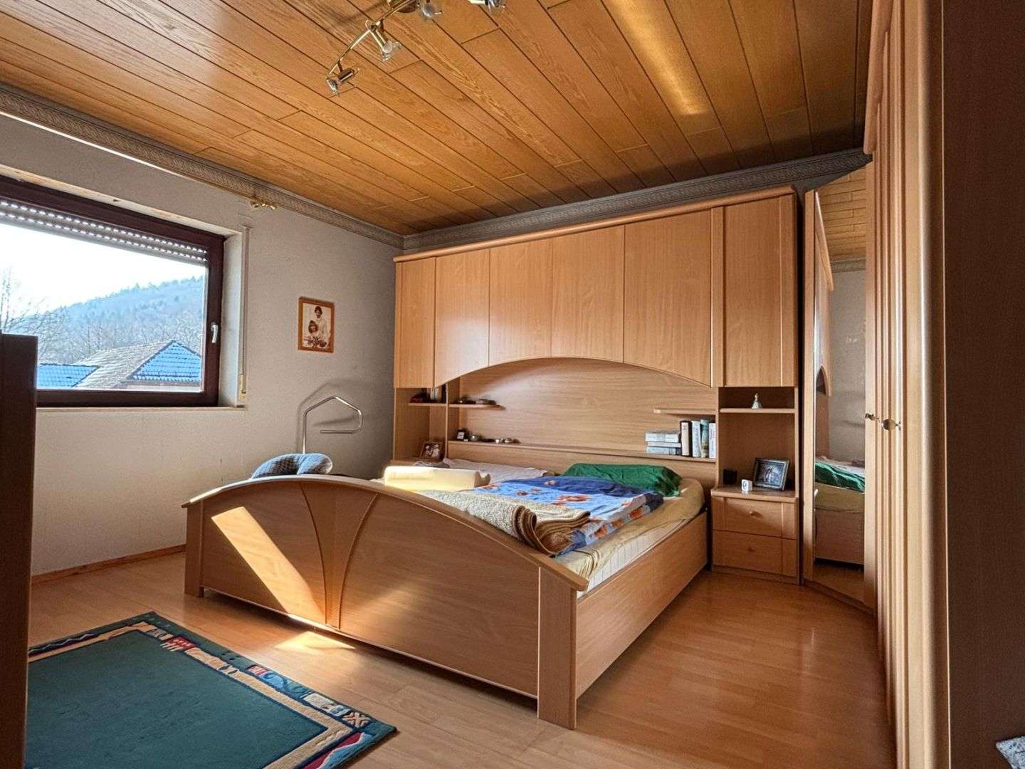 Immobilie in Eschau - Großzügiges Zuhause mit Weitblick in Eschau – ideal für Familien und Mehrgenerationen - Bild 4