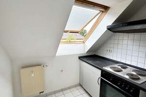 Charmante Dachgeschosswohnung mit privater Terrasse in Berlin-Tempelhof – Nackenheimer Weg 17, 12099 Tempelhof, Berlin – Vorschaubild 10