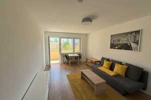 Sanierte, helle und möblierte 1-Zi.-Wohnung (34qm) mit großem Süd-Balkon und separater Küche – Landsberger Straße 431, 81241 München – Vorschaubild 2