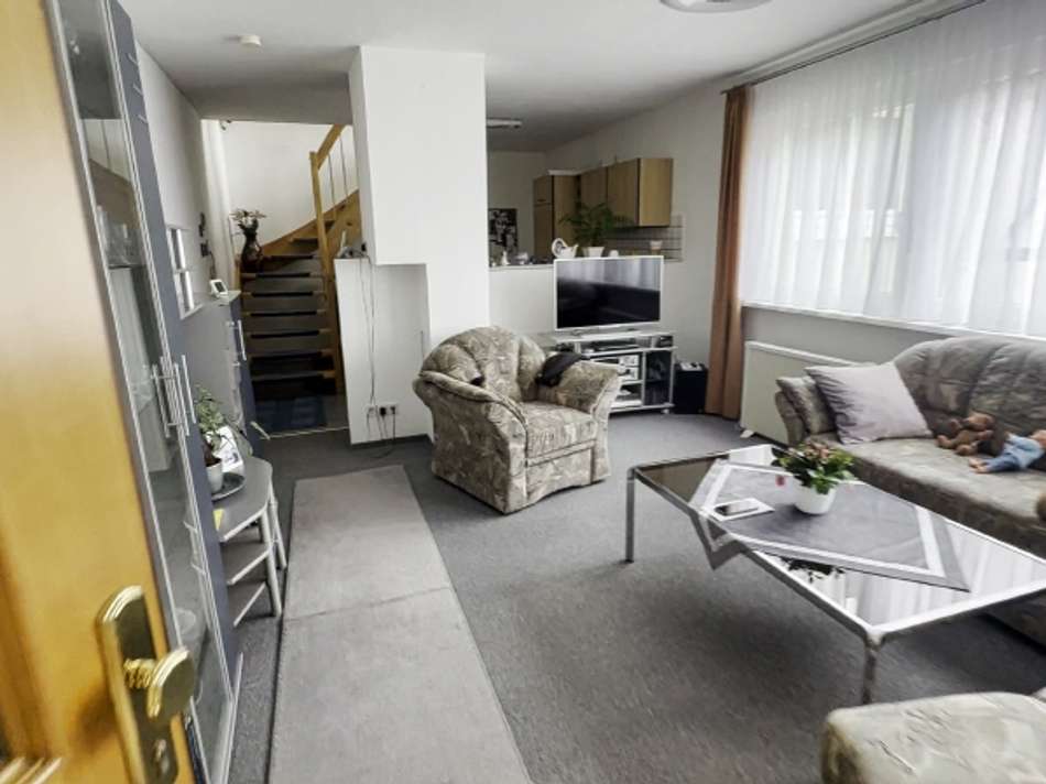 estateImage9214687984569241862