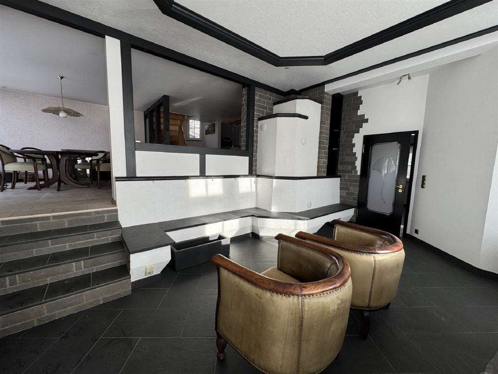 Immobilie in Engelskirchen - Großzügiges Wohnhaus mit Einliegerwohnung - Bild 7