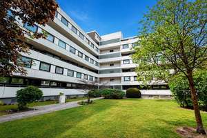 Hausgefühl inklusive: 4 Zimmer auf 3 Ebenen mit Balkon & Dachterrasse