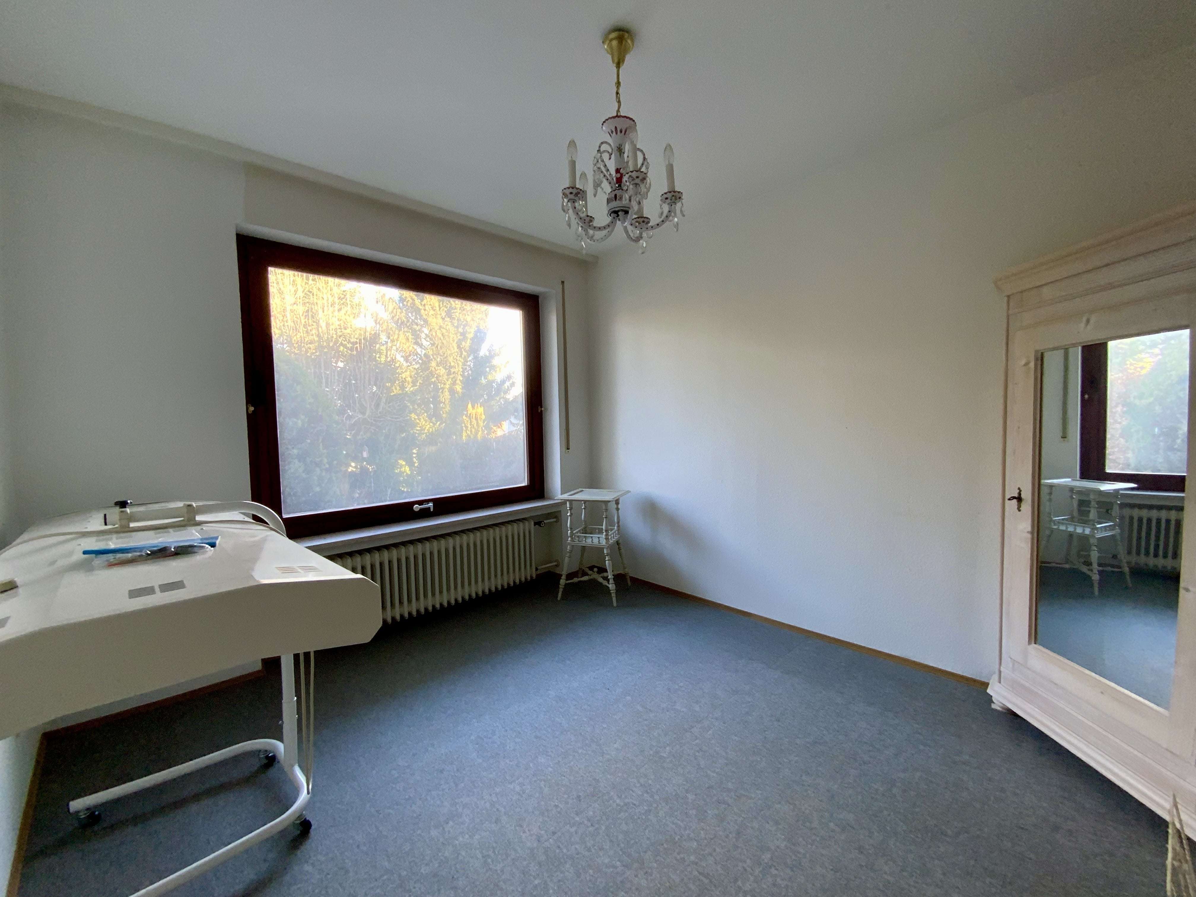 Immobilie in Bad Wörishofen - Renovierungsbedürftiges Ein/Zweifamilienhaus in Dorschhausen - Bild 4