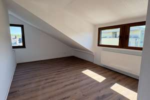 Großzügige Wohnung in Aachen-Laurensberg – Ab sofort – An der Schurzelter Brücke 5, 52074 Laurensberg (Statistischer Bezirk), Aachen – Vorschaubild 8