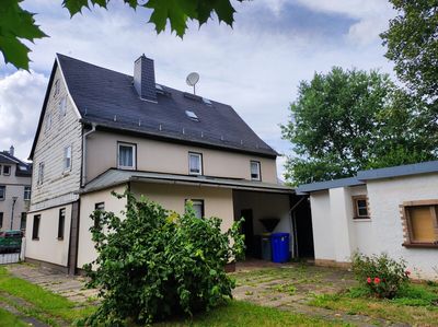 Kleines Haus mit viel Potential und großem, sonnigen Grundstück