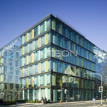 Kennedy-Haus | Bodentiefe Fenster | Kühlung