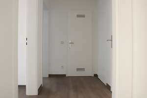 Renovierte 2 Zimmer-Dachwohnung in MA-Wallstadt zu vermieten – Die vollständige Adresse der Immobilie erhältst du vom Anbieter., 68259 Wallstadt, Mannheim – Vorschaubild 5