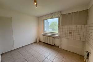 Aktraktives Zweifamilienhaus mit großem Baugrundstück in Bochum-Höntrop – Die vollständige Adresse der Immobilie erhältst du vom Anbieter., 44869 Höntrop, Bochum – Vorschaubild 4