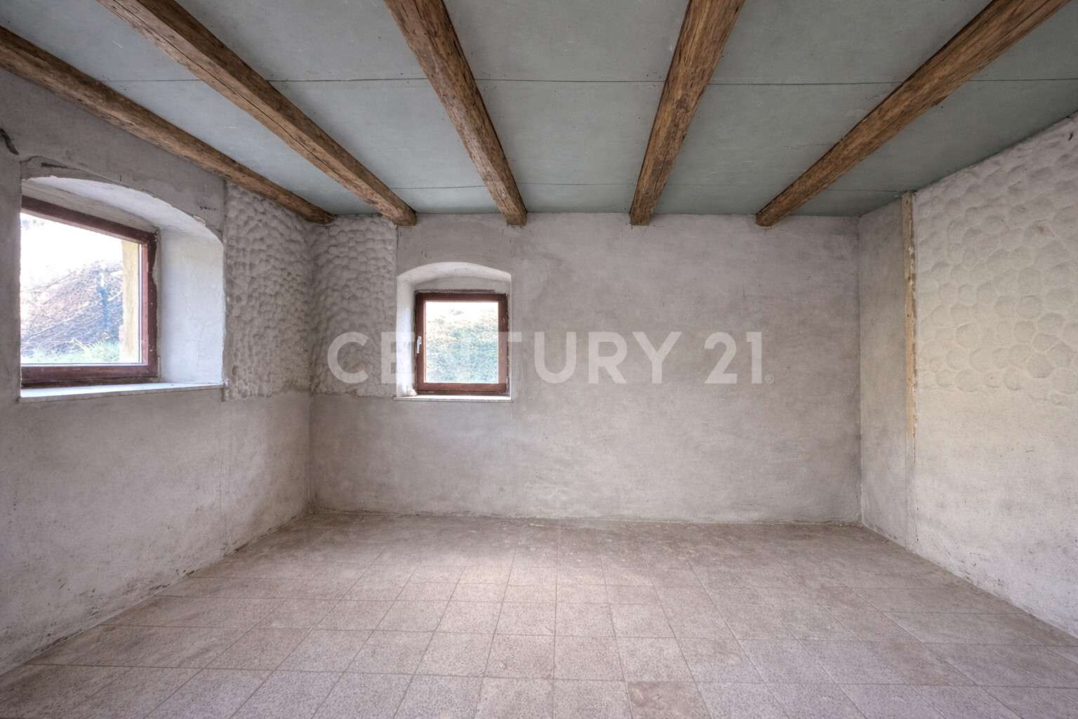 Immobilie in Nittenau - Weitläufiges Grundstück mit 1919 m² und Altbestand in ruhiger Lage - Bild 2