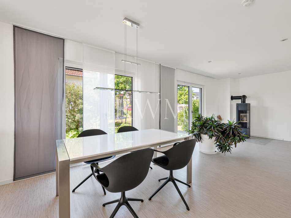 Esszimmer (1)