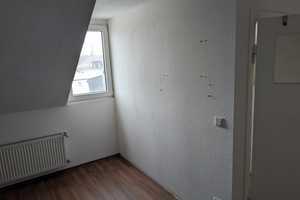 Ruhige 2-Zimmer-Dachgeschosswohnung in zentraler Lage von Krefeld – Krefeld – Vorschaubild 11