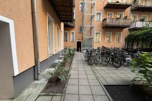 Top-Kapitalanlage im Samariterkiez: Vermietete 3-Zimmer-Wohnung mit Garten & Terrasse & Hinterhaus – Die vollständige Adresse der Immobilie erhältst du vom Anbieter., 10249 Friedrichshain, Berlin – Vorschaubild 3